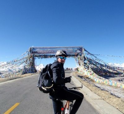 Robert Burford Cycling on the  tour with redspokes
